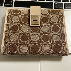 Ferragamo wallet